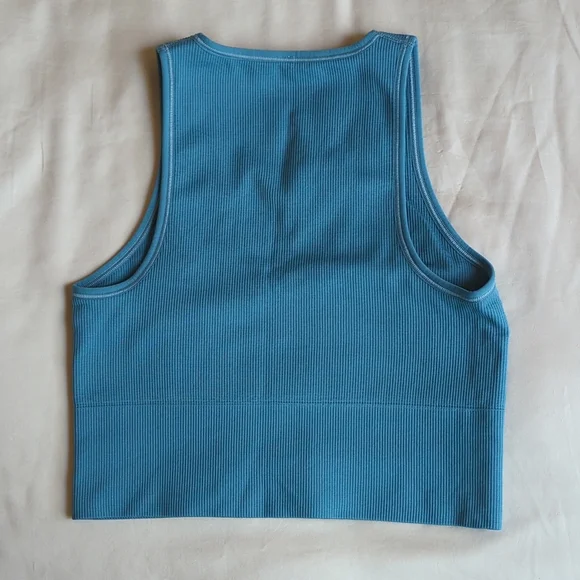 Aurora Seamless Crop Rib Tank - Picture 5 of 7